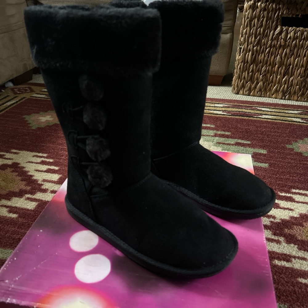 NIB Black Boots
